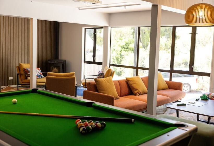 فندق Haka House Queenstown Lakefront