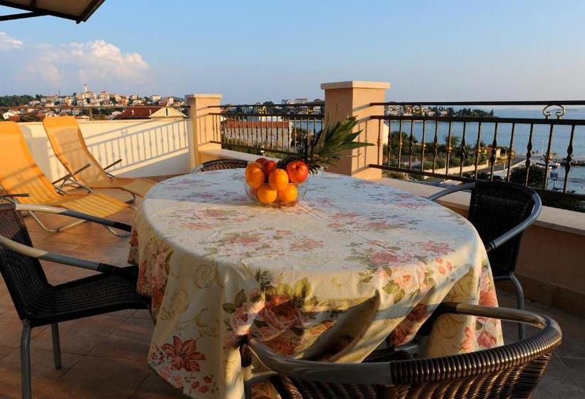 Apartments&rooms Jelavić