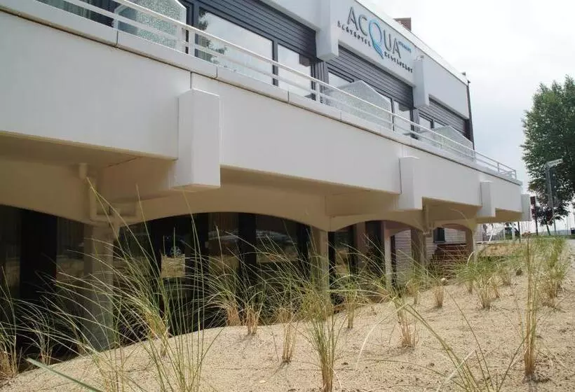 Acqua Strande Yachthotel & Restaurant