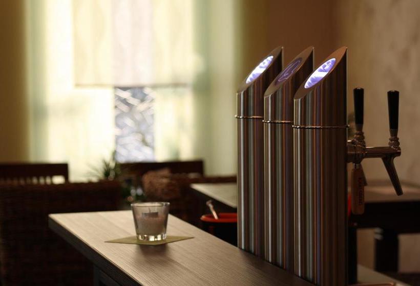 ホテル Bistro   3 Eck