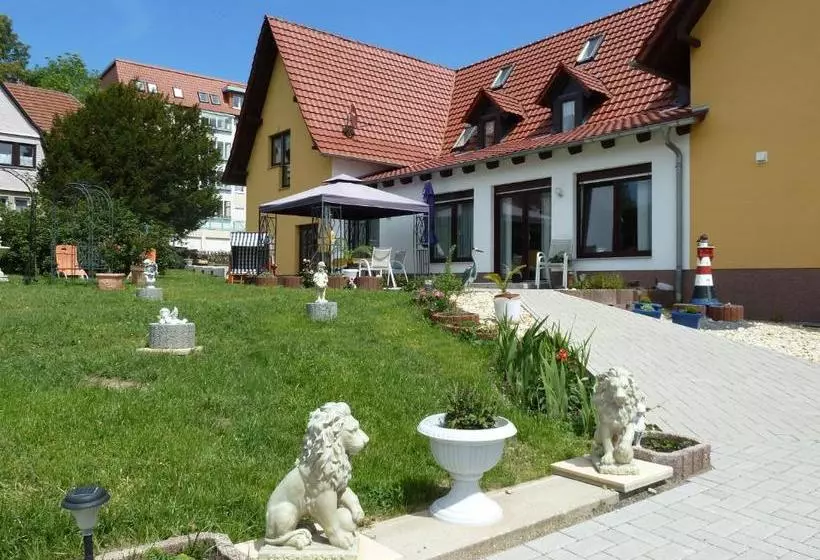 Hotel An Der Uferpromenade