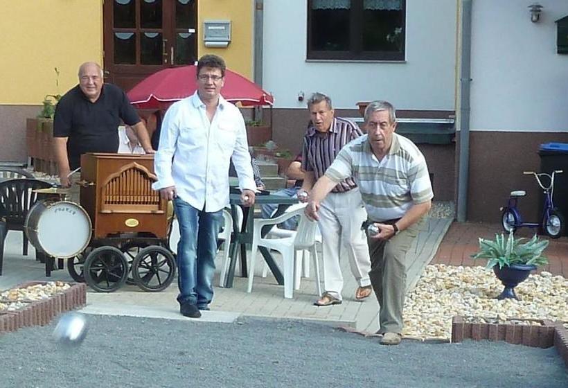 Отель An Der Uferpromenade