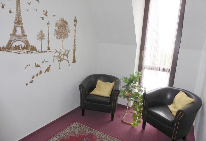 Отель An Der Uferpromenade