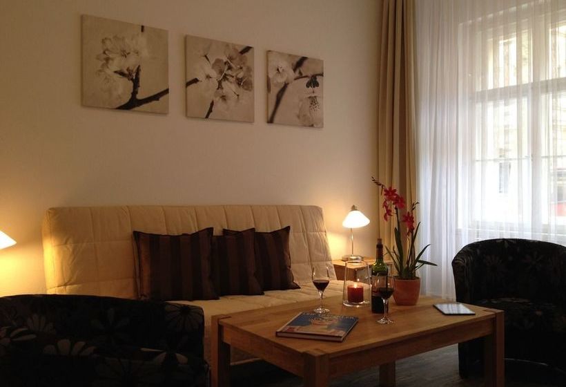 בית מלון כפרי Apartmenthaus Haus Feuerbach