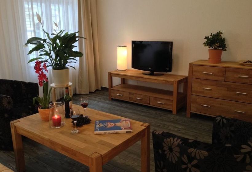 בית מלון כפרי Apartmenthaus Haus Feuerbach