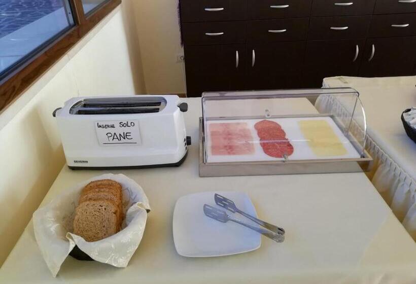 Отель Caluna Charme