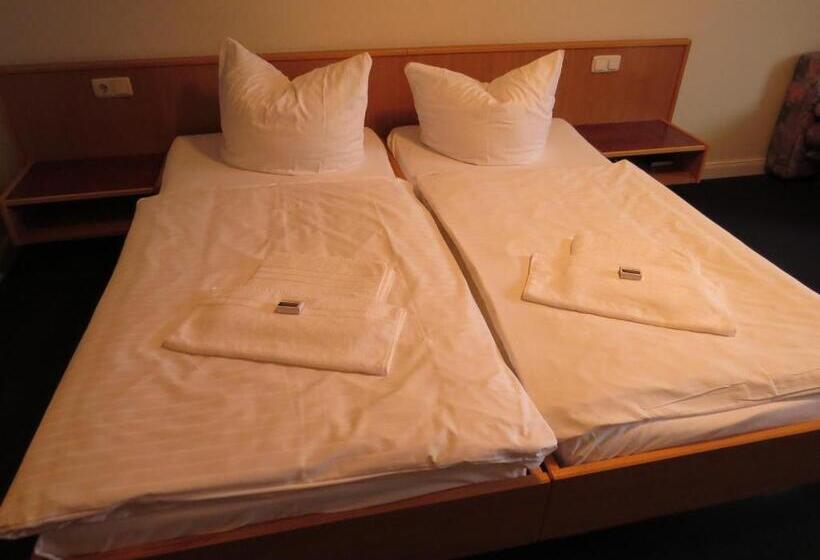 فندق City Pension Magdeburg