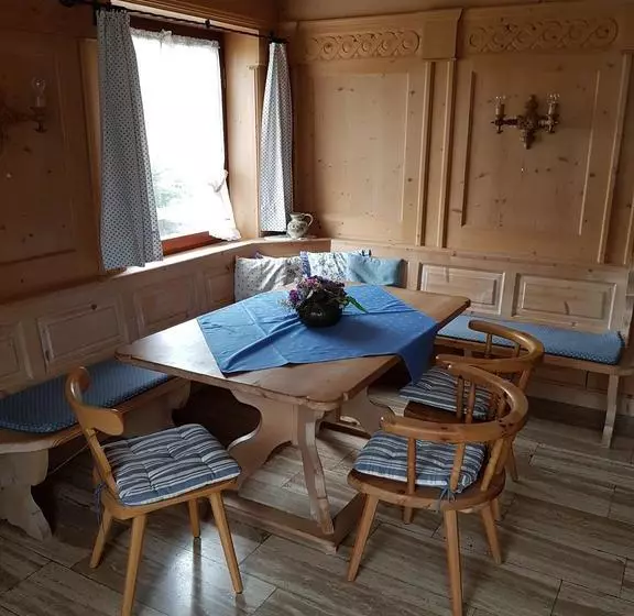 Hotel Garni Saeulner-hof