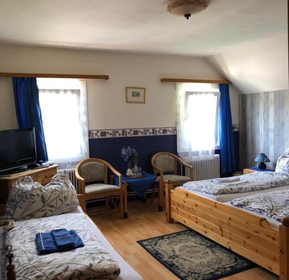 Отель Gasthaus Luggwirt