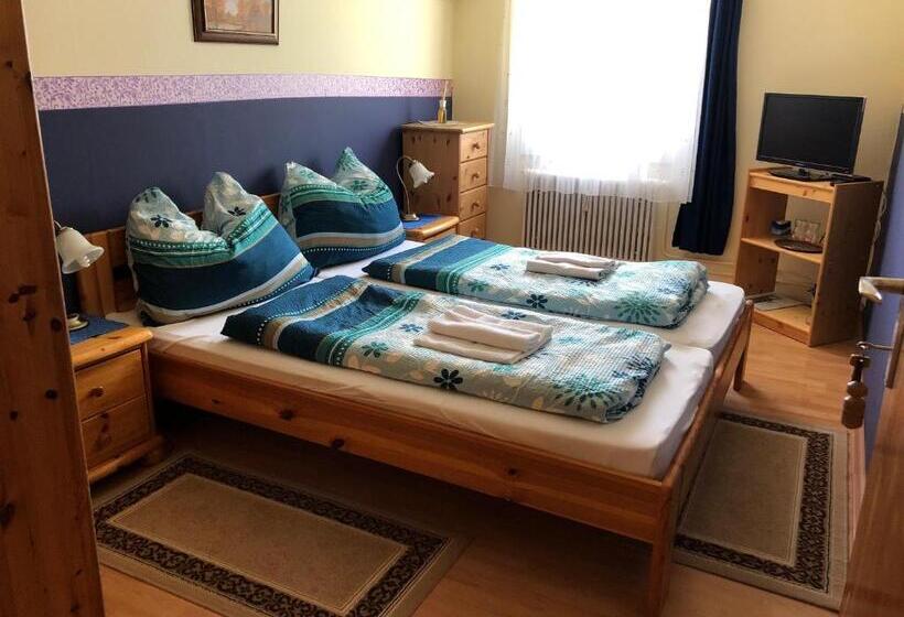 Отель Gasthaus Luggwirt