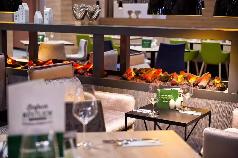 ホテル Holiday Inn Frankfurt Airport, An Ihg