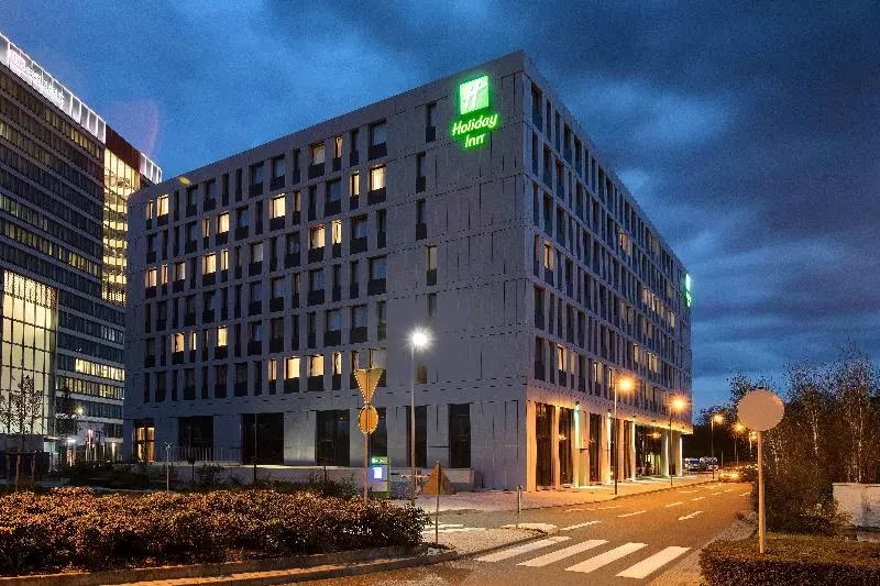 ホテル Holiday Inn Frankfurt Airport, An Ihg