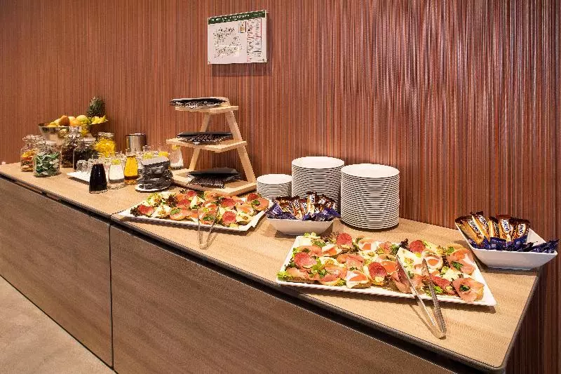 ホテル Holiday Inn Frankfurt Airport, An Ihg