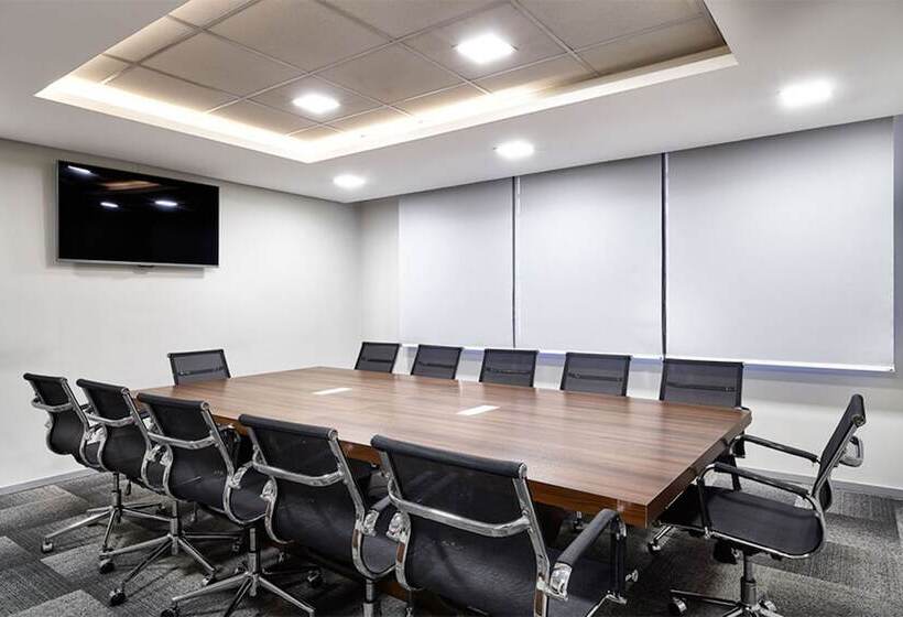 בית מלון כפרי Intercity Porto Maravilha