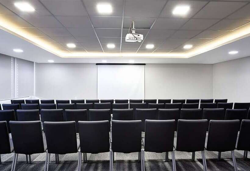 בית מלון כפרי Intercity Porto Maravilha