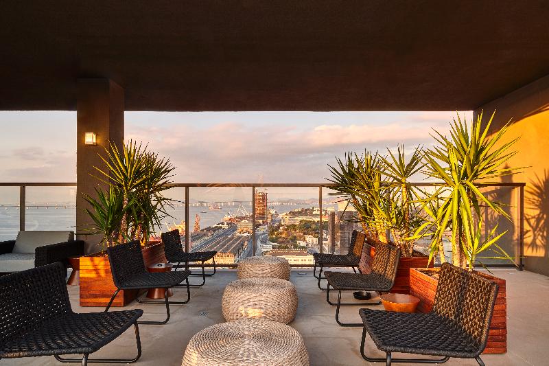 בית מלון כפרי Intercity Porto Maravilha