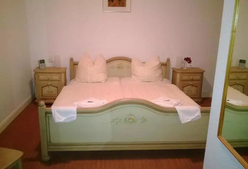 ホテル Landgasthaus Jägerhof
