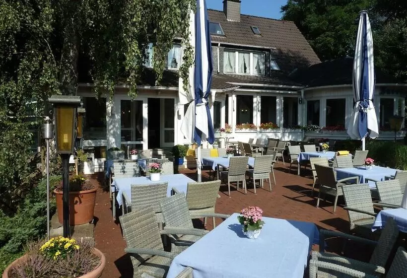 Hotelli Landhaus Sassenhof