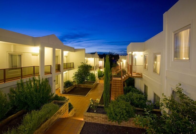 Hawthorn Gardens Serviced Apartments