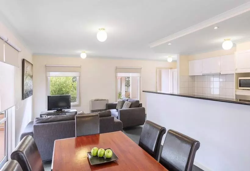 Hawthorn Gardens Serviced Apartments