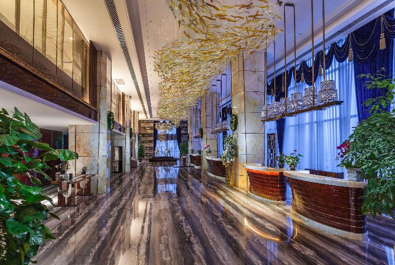 فندق Howard Johnson Huachen Plaza Changsha