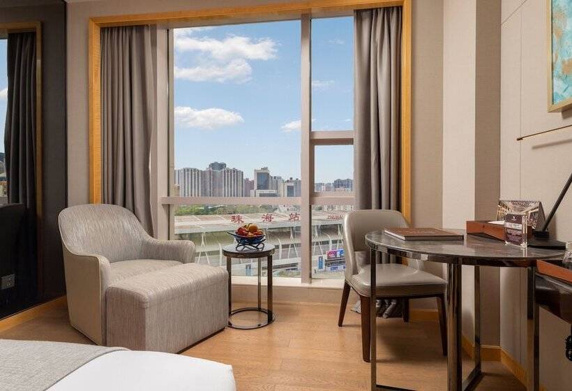 هتل Zhuhai Longzhuda International