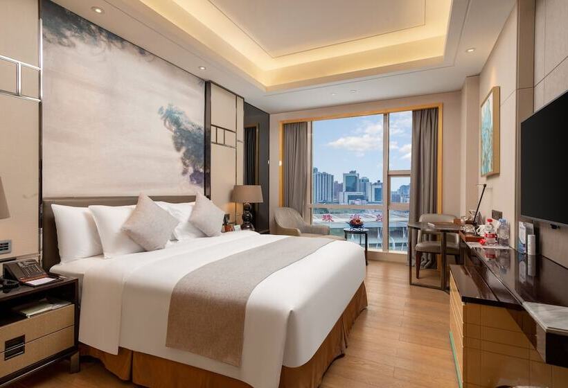 هتل Zhuhai Longzhuda International