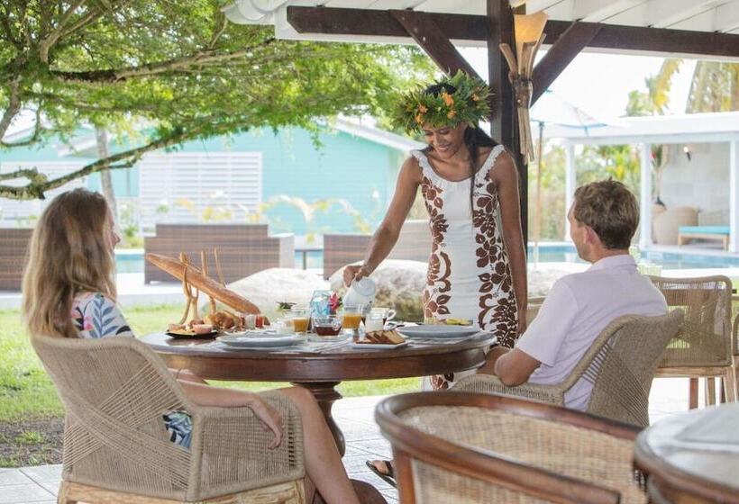 هتل Raiatea Lodge