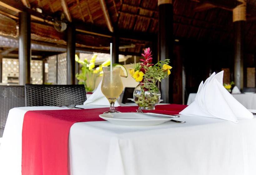 Le Lagoto Resort & Spa