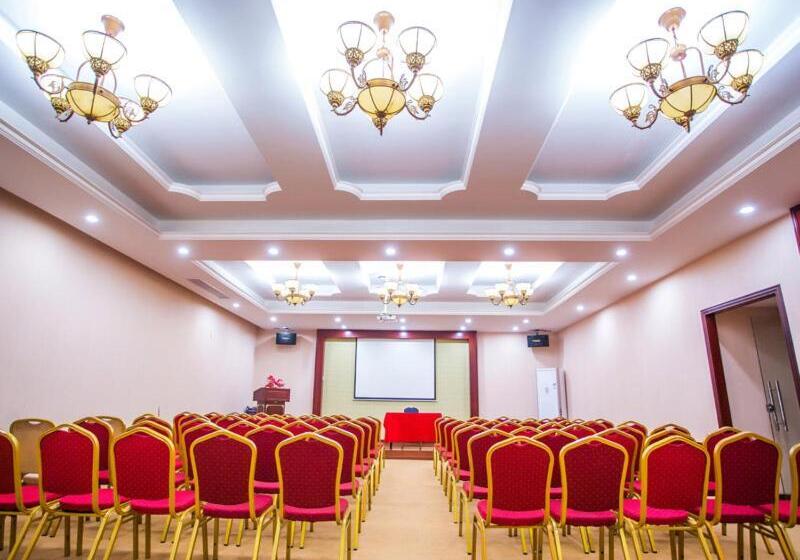 Vienna International Hotel Huizhou South Railway Station