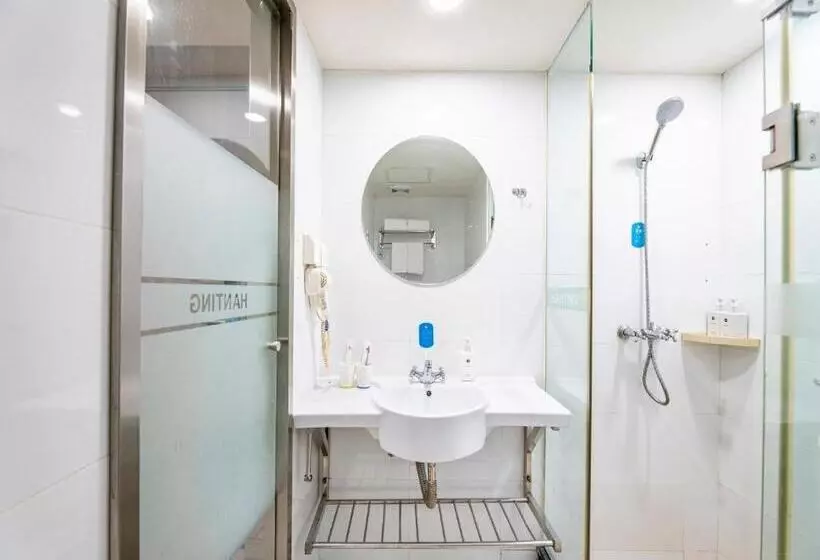 Hanting Hotel Shenzhen Tai An Metro Station