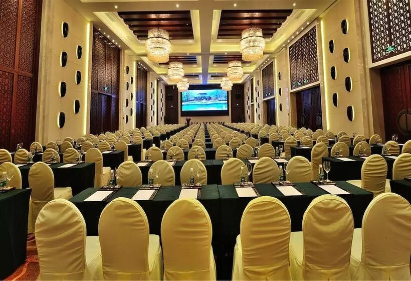 ホテル Harmona Resort & Spa Zhangjiajie