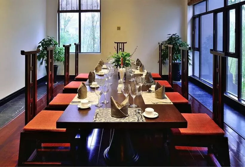 ホテル Harmona Resort & Spa Zhangjiajie