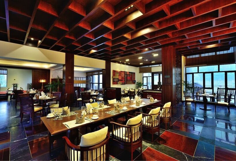 בית מלון כפרי Harmona Resort & Spa Zhangjiajie