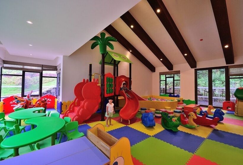 בית מלון כפרי Harmona Resort & Spa Zhangjiajie