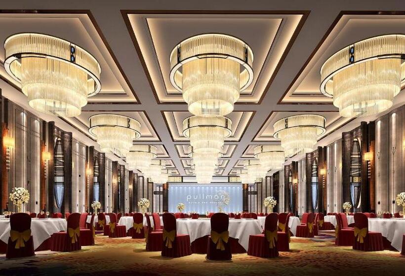 Szálloda Pullman Shishi Mattison