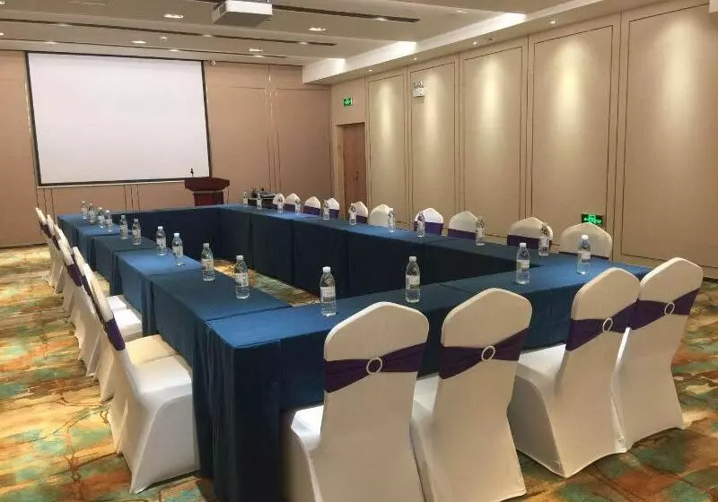 Ji Hotel Nanjing Hexi Bolan Center