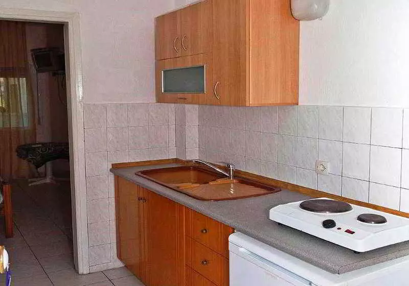 Artemis Apartments