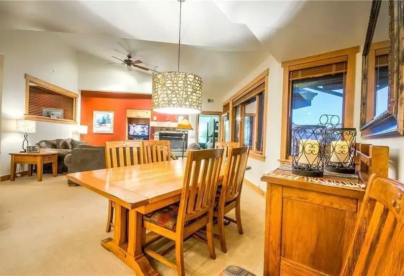 Aspen Lodge