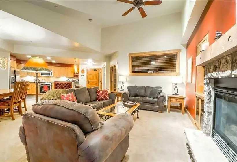 Aspen Lodge