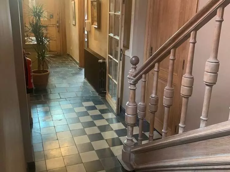 هتل B&b 1669