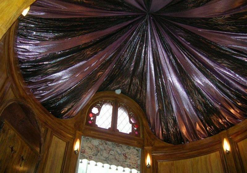 호텔 A Camelot Tower & Penthouse