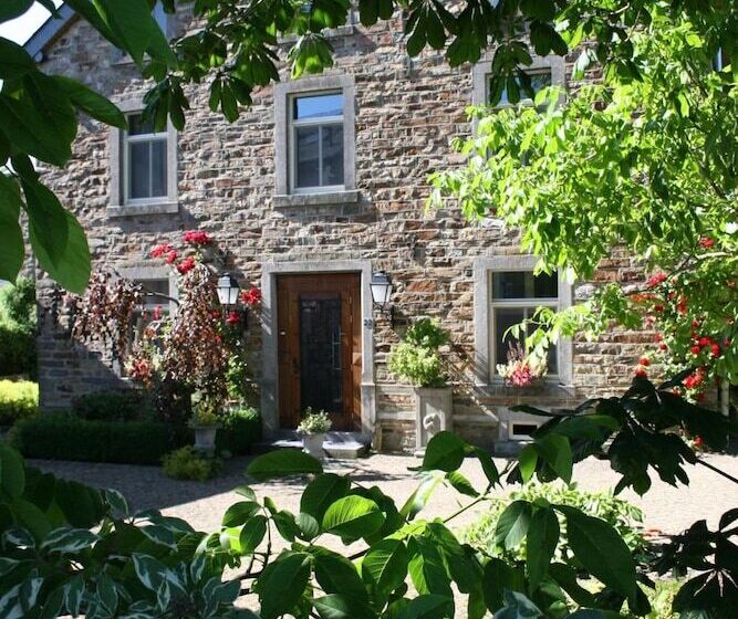 בית מלון כפרי B&b Le Tapis Rouge