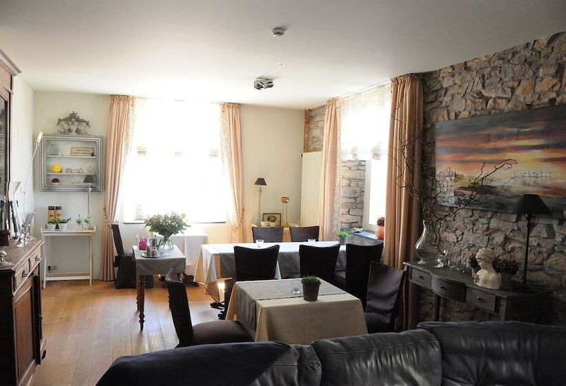 בית מלון כפרי B&b Le Tapis Rouge