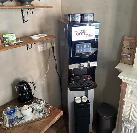 هتل B&b Saintsauveur Bruges