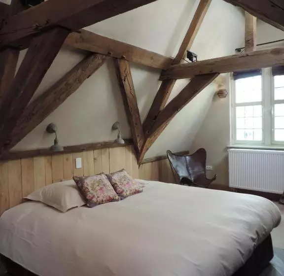 Hotelli B&b Saintsauveur Bruges