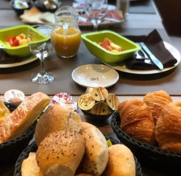 ホテル Duivels Paterke Harelbeeksestraat 29, 8500 Kortrijk
