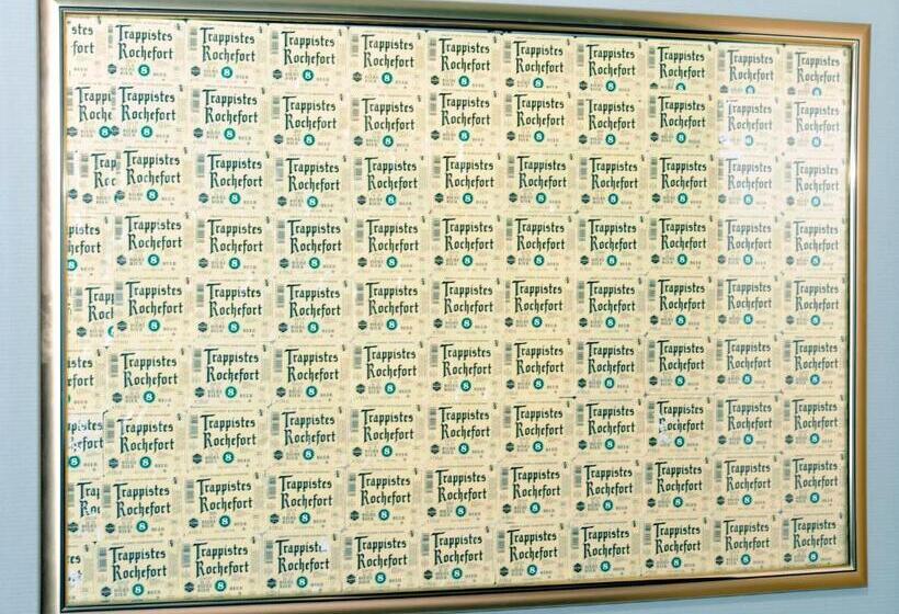 ホテル Duivels Paterke Harelbeeksestraat 29, 8500 Kortrijk