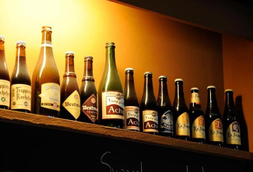 ホテル Duivels Paterke Harelbeeksestraat 29, 8500 Kortrijk