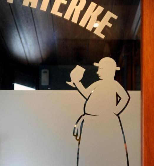 ホテル Duivels Paterke Harelbeeksestraat 29, 8500 Kortrijk